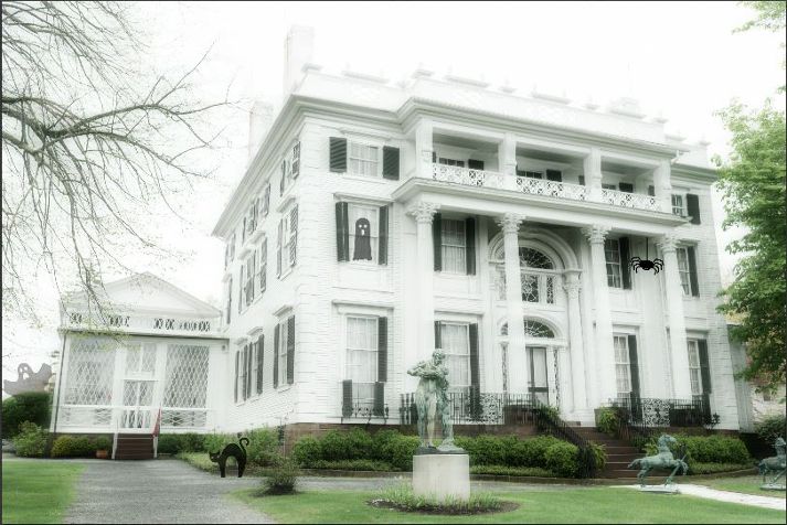 B HAUNTINGS SpookyLindenPlace
