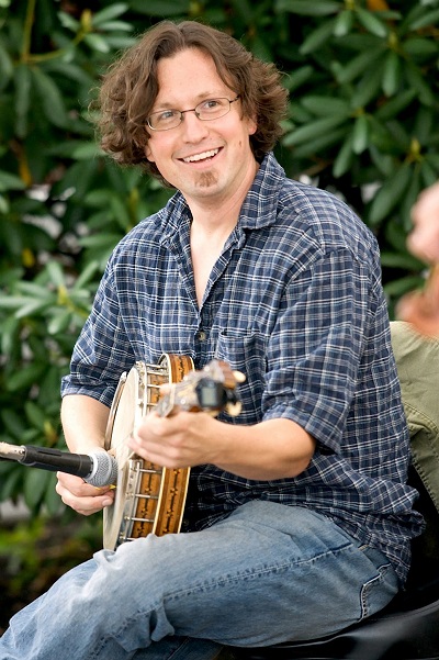 Glen Loper, contra dance musician Submitted by Shawn Kendrick, Rehoboth Contra Dance, shawnkendrick@comcast.net, 508-252-6375 Caption: Mandolinist Glen Loper performs at the Rehoboth contra dance on August 14