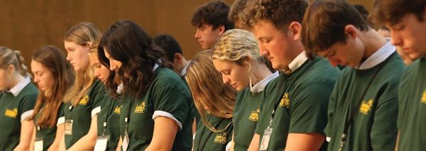 BISHOP FEEHAN – SISTER PATRICIA M. HARRINGTON AWARD