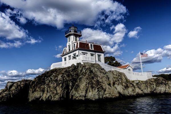 POMHAM ROCKS LIGHTHOUSE