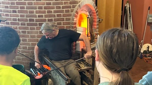 THE SANDWICH GLASS MUSEUM