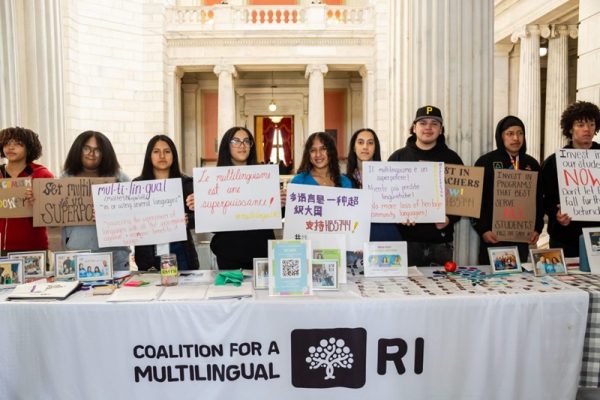BILINGUAL EDUCATION LEGISLATION GAINS MOMENTUM