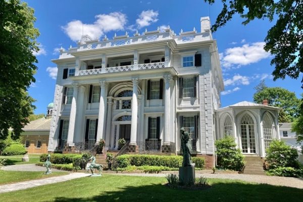 BRISTOL, RI – LINDEN PLACE MANSION