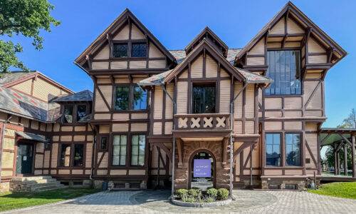 NEWPORT MUSEUM BOOK GROUP:  “BUILT IN THE GILDED AGE”