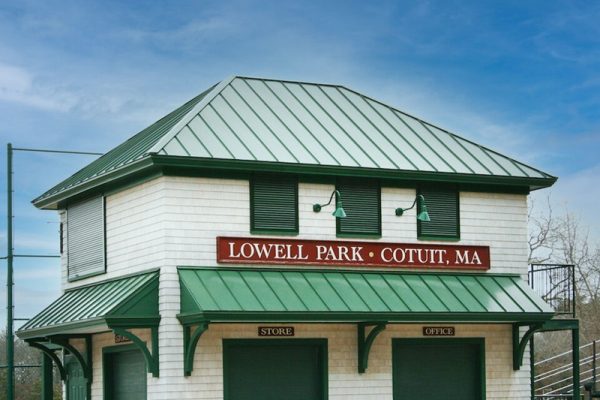 PAUL J. CAZEAULT & SONS ROOFING PLYMOUTH AND CAPE COD