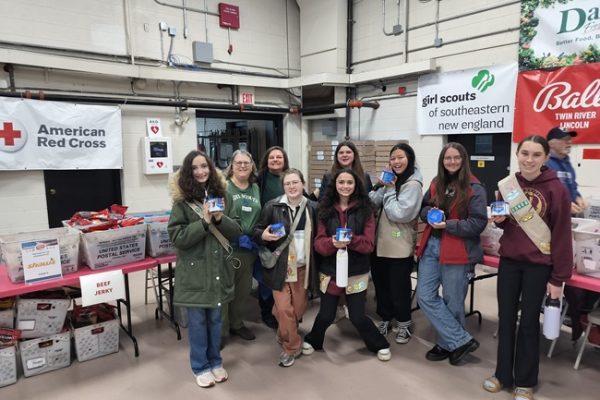 GIRL SCOUTS: OPERATION HOLIDAY CHEER